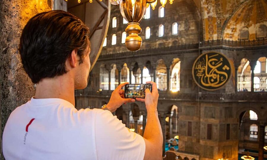 Istanbul: Hagia Sophia, Topkapi & Basilica Cistern Tickets - How the audio guide works in real use