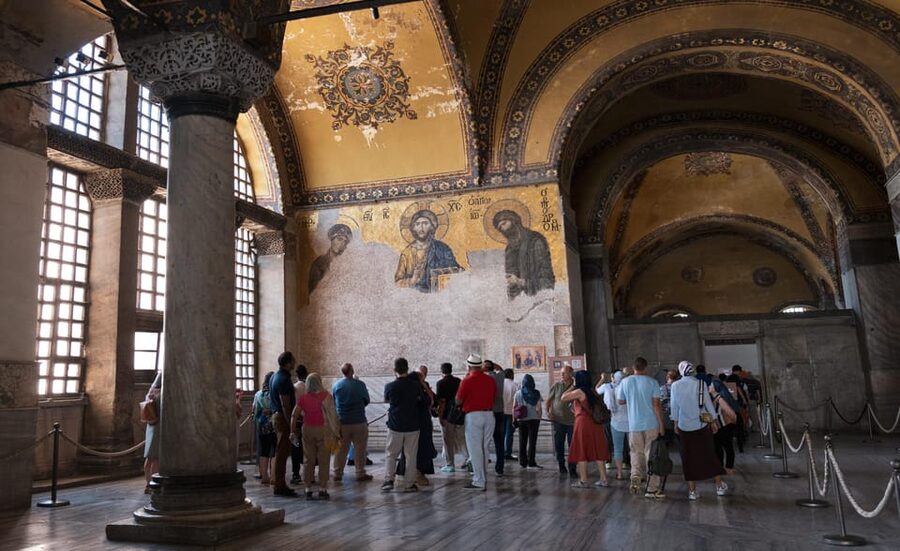 Istanbul: Topkapi, Hagia Sophia and Basilica Cistern Tour - Who should book this Istanbul tour?