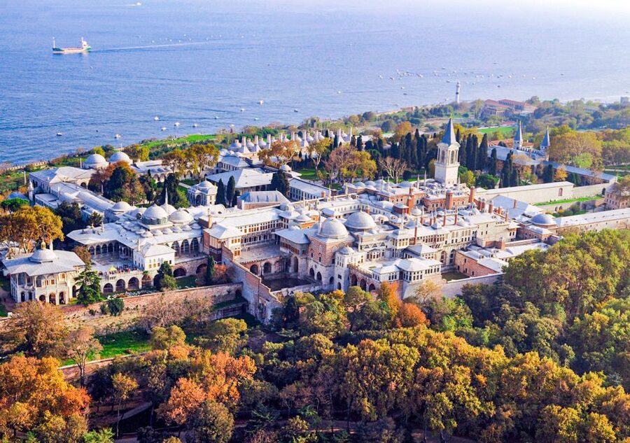 Istanbul: Topkapi, Harem Small Group Guided Tour & Historian - The best time and the right type of visitor