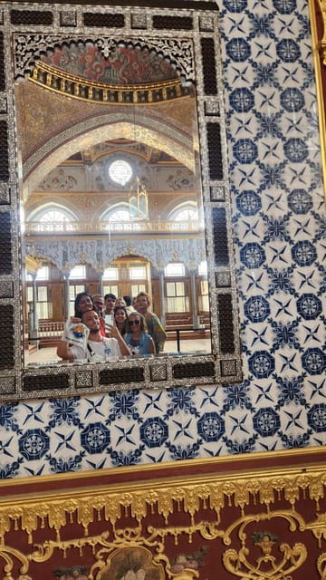 Istanbul : Topkapi Palace and Harem Entrance w/Audio Guide - The first courtyards and the Ottoman court