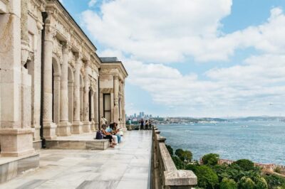 Topkapi Palace and Harem Guided Tour with Ticket