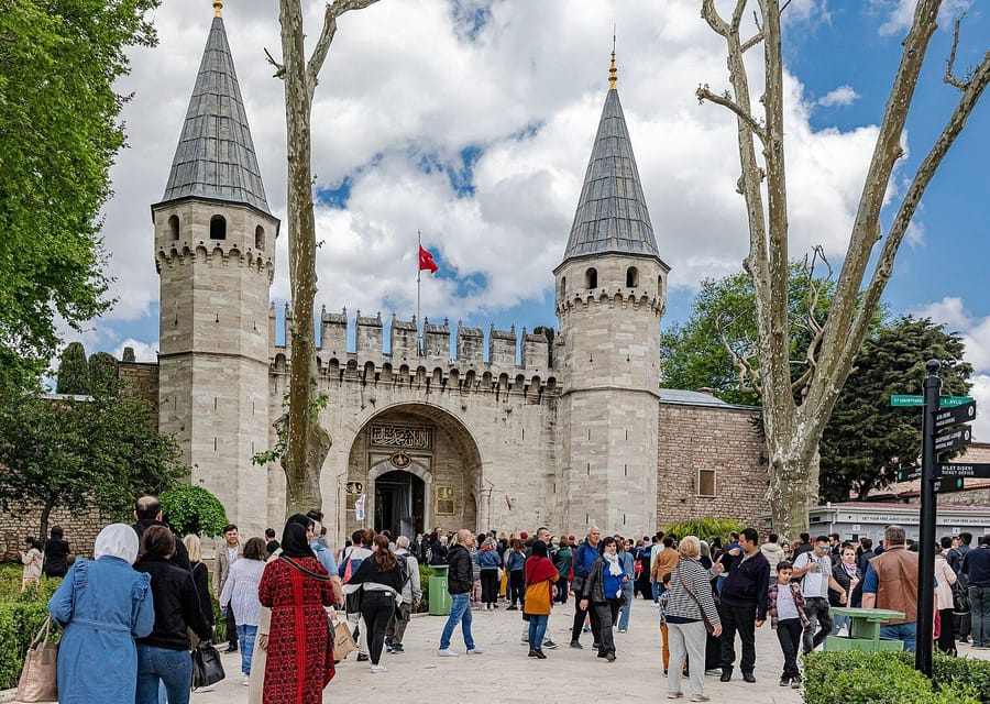 Istanbul: Topkapi Palace and Harem Ticket with Audio Guide - What the Topkapi Palace ticket really gives you