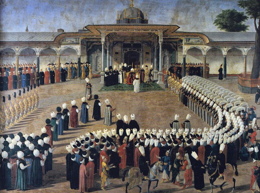 Istanbul: Topkapi Palace Guided Tour - Meeting the guide beside the palace entrance