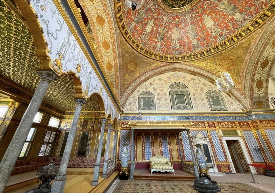 Istanbul: Topkapi Palace Guided Tour - Terraces with some of Istanbul’s best palace views