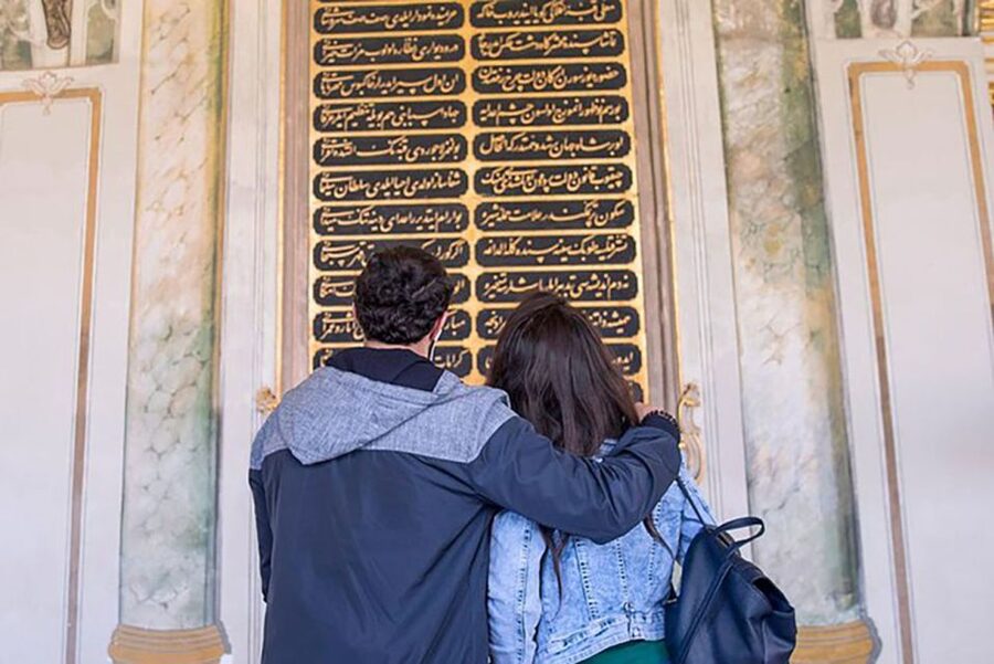 Istanbul: Topkapi Palace & Harem Express Highlight Tour - Meeting by the Egyptian Obelisk