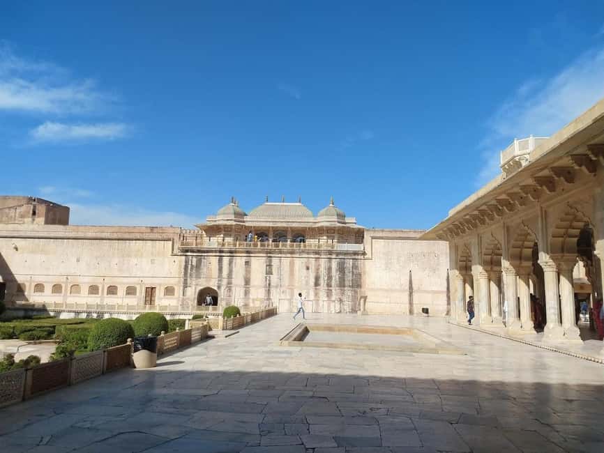 Jaipur: Amber Fort Guided Tour and Entry Ticket - How long the visit really takes