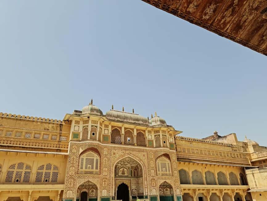 Jaipur: Amber Fort Guided Tour and Entry Ticket - Sheesh Mahal and the mirror effect