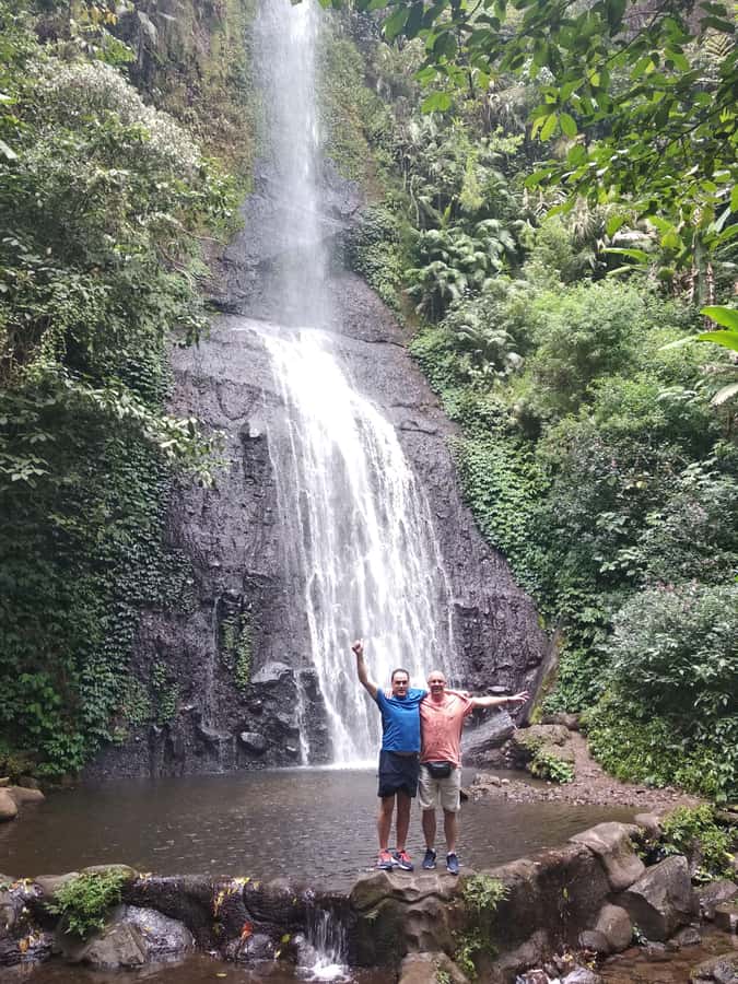 Jakarta : Taman Safari, Panda Palace, and Waterfall - Who should book this experience?