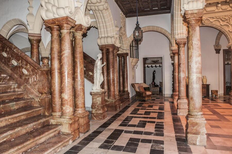 Jerez de la Frontera: Palacio Domecq Entrance Ticket - The central courtyard and palace design