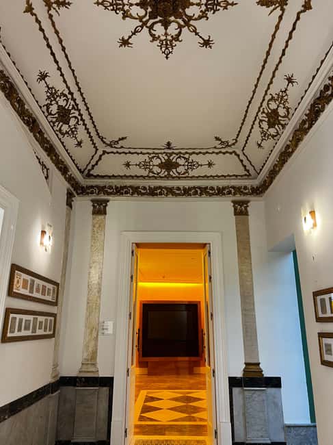Jerez de la Frontera: Sherry Gallery and San Dionisio Palace - From vineyard to glass