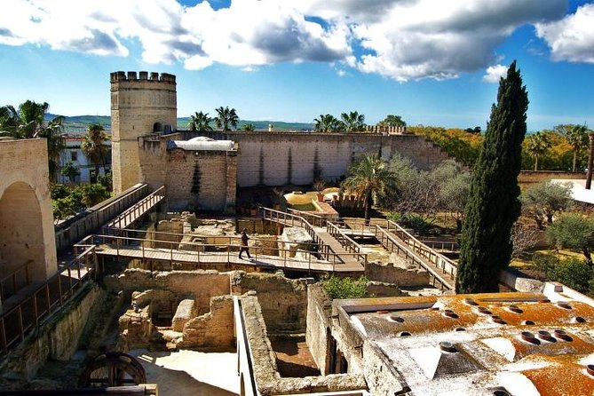 Jerez Walking Tour with Alcazar and Cathedral Entrance - Is $40.85 good value?