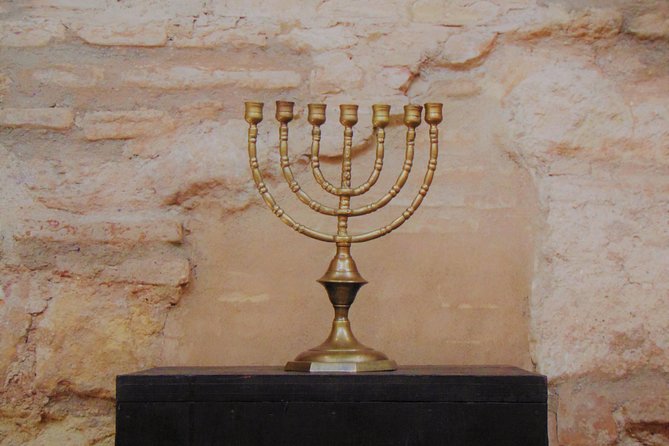 Jewish quarter and Alcazar of the Christian Monarchs - Cancellation and booking advice
