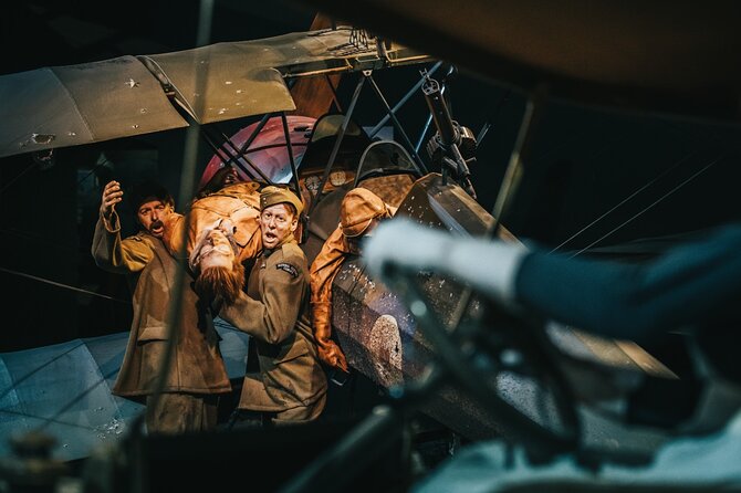 Knights of the Sky - The Great War Exhibition in Blenheim - The WingNut Films scenes make the planes easier to understand
