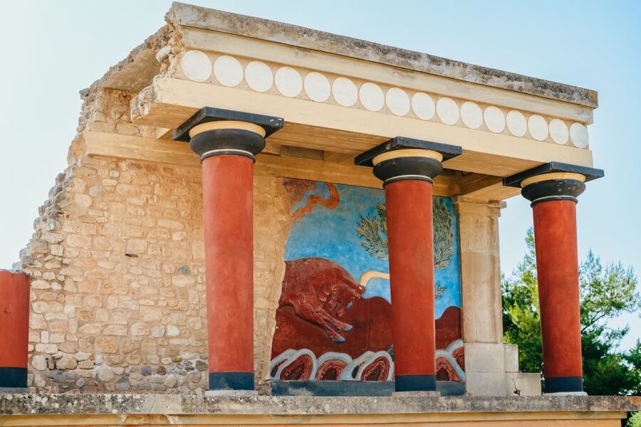 Knossos: Knossos Palace Skip-the-Line Guided Walking Tour - Heat, shade, stairs, and the pace of the walk