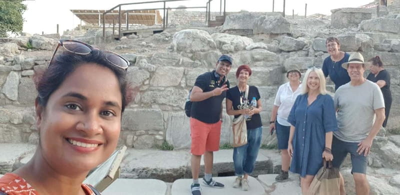 Knossos Palace: Family-friendly Mythology Tour - King Minos’s throne and the royal chambers