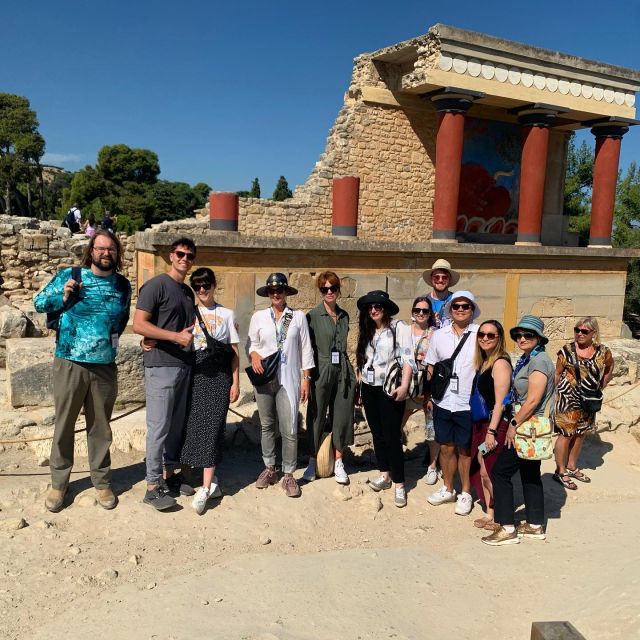 Knossos Palace Guided Walking Tour (Without Tickets) - The throne room and royal quarters