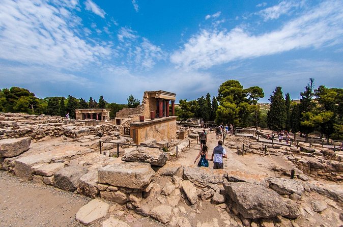 Knossos Palace & Heraklion City Tour - Should you book the Knossos and Heraklion tour?
