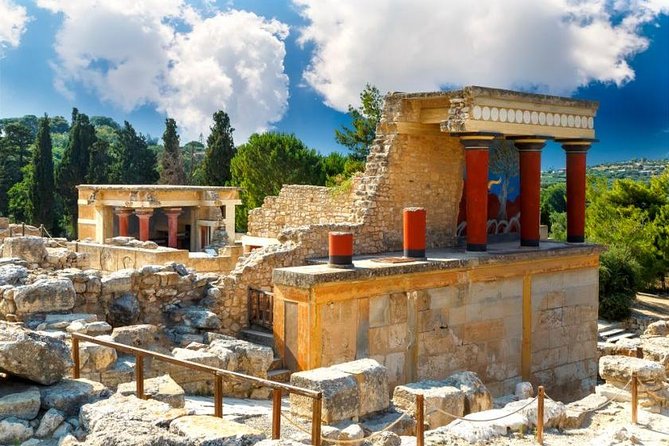 Knossos Palace & Heraklion City Tour - How the pickup system works in practice