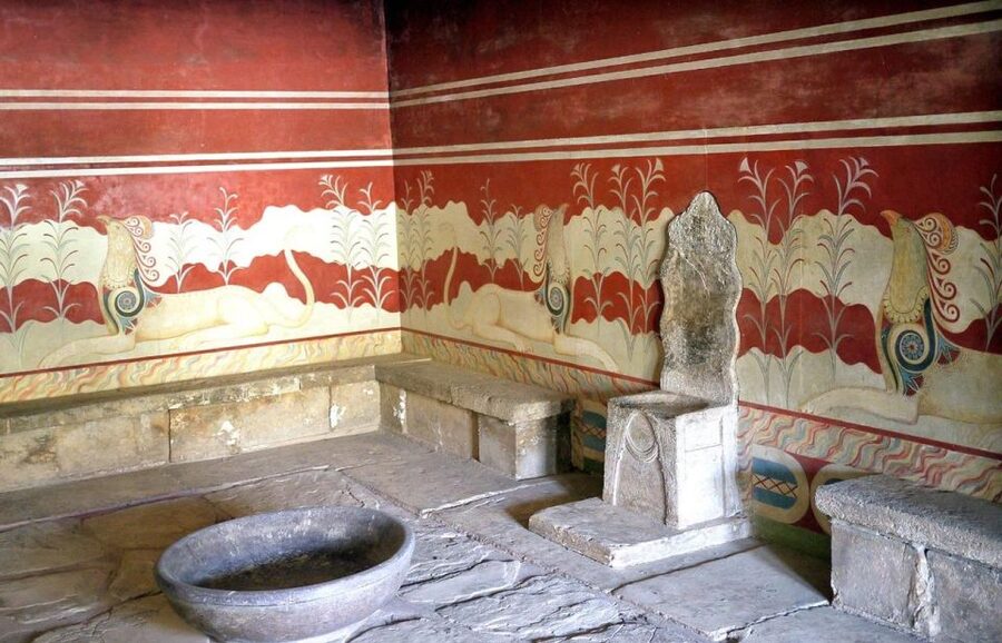 Knossos Palace & Heraklion Full-Day Tour from Chania Area - The road from Chania to central Crete