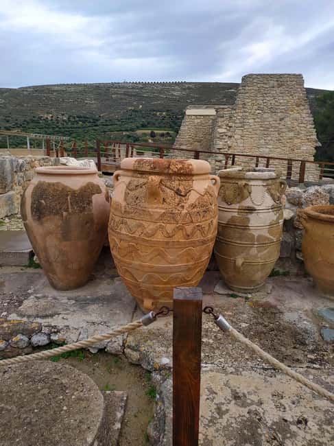 Knossos Palace , Museum & Heraklion city private tour - Why Knossos makes a strong first stop