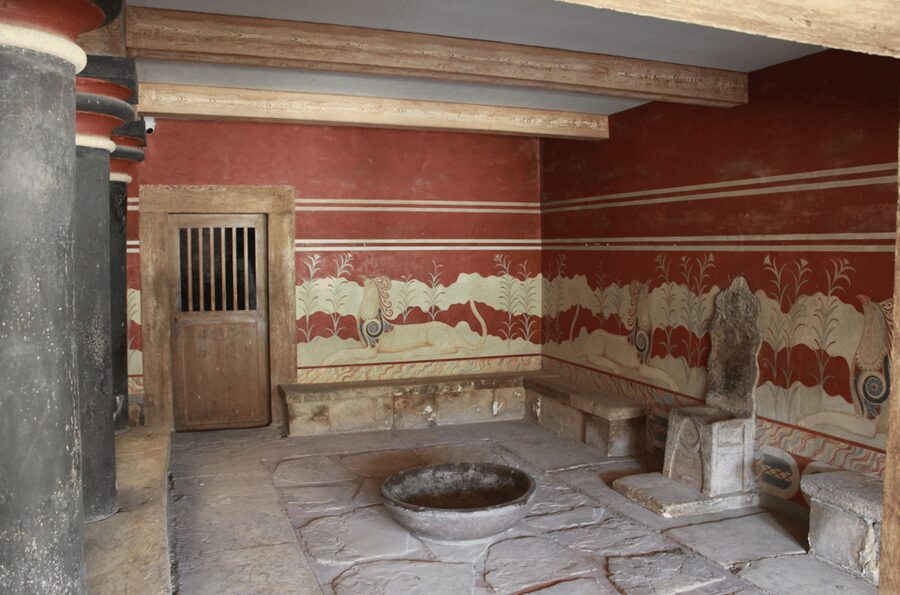 Knossos Palace Private Tour with Licensed Guide and Tickets - Price, private value, and what is included