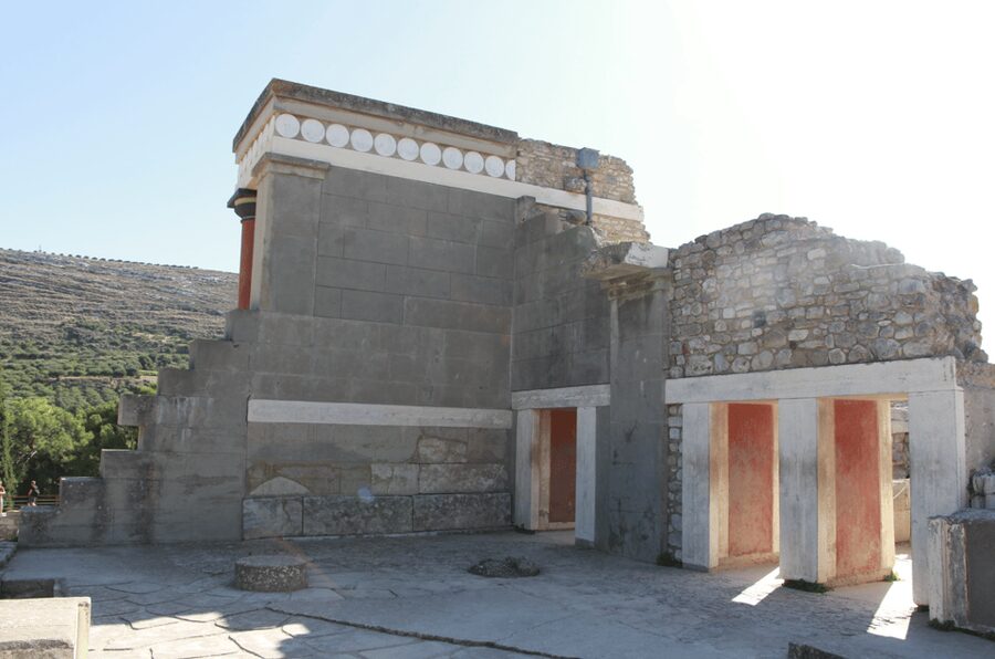Knossos Palace Private Tour with Licensed Guide and Tickets - Who should book this Knossos visit