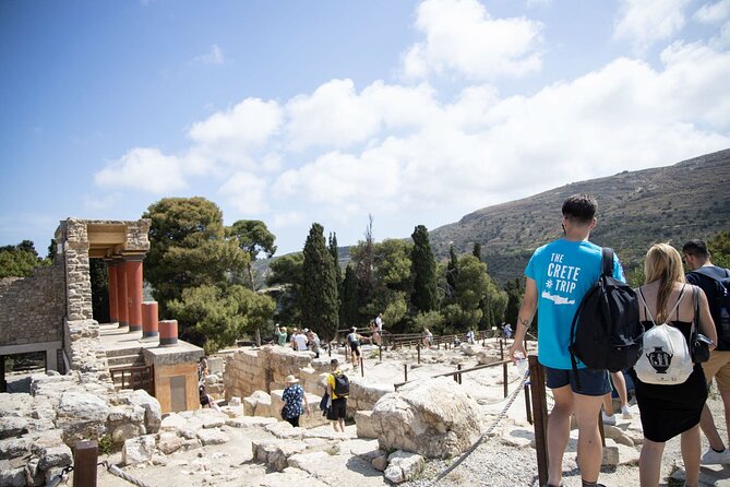 Knossos Palace Self-Guided Treasure Hunt & Tour - The price and what you still need to pay