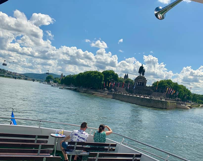 Koblenz:Rhine Valley boat tour along the castles and palaces - Stolzenfels Castle from the river
