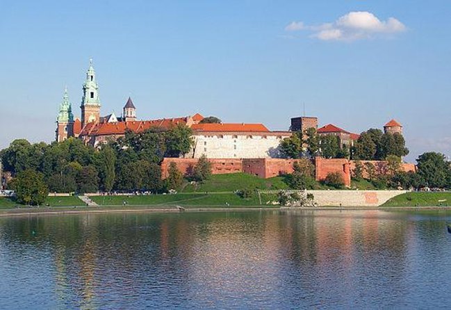 Krakow Guided Tour to Iconic Polish Royal Residence Wawel Castle - Key points before you book