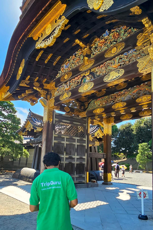 Kyoto: Imperial Palace & Nijo Castle Guided Walking Tour - Kyoto Imperial Palace: a ceremonial center rather than a castle interior