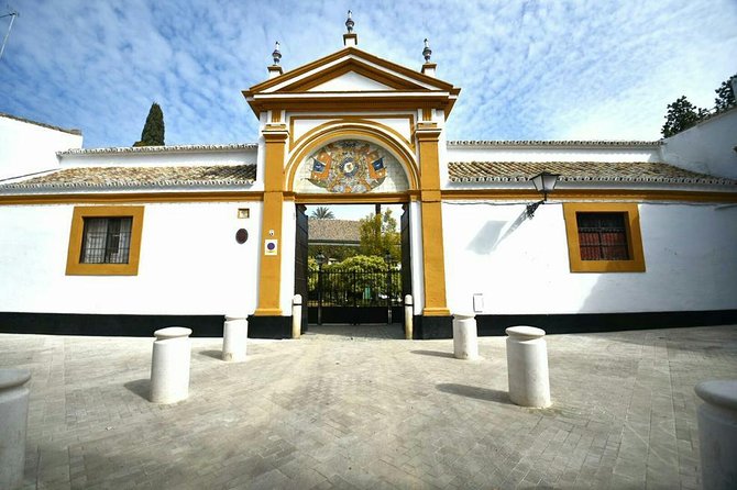 "Las Dueñas" Palace ticket + Audioguide - The interior rooms show a private side of Seville