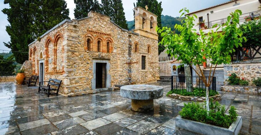 Lasithi, Mythology Park & Knossos Palace Tour From Heraklion - Lassithi Plateau, Windmills, and Village Life