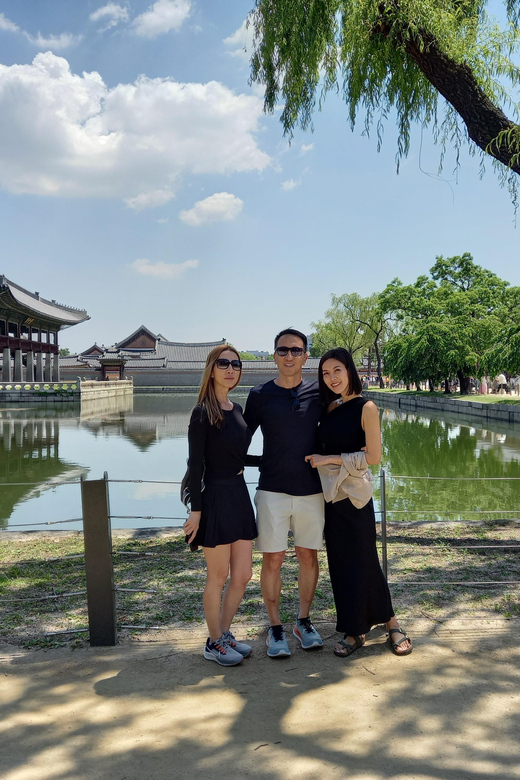 Layover tour to Gyeongbokgung-Folk Museum-Bukchon-Insadong - Key points to know before booking
