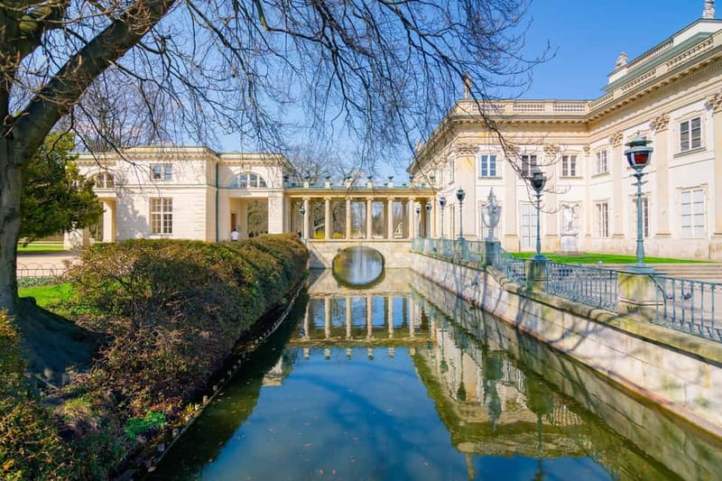Łazienki Park and Palace Warsaw Private Tour with Tickets - The longer route: Kubicki Stables and Cantonists Barrack