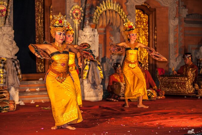 Legong Dance Show at Ubud Palace Bali - How much value do you get for $7.25?