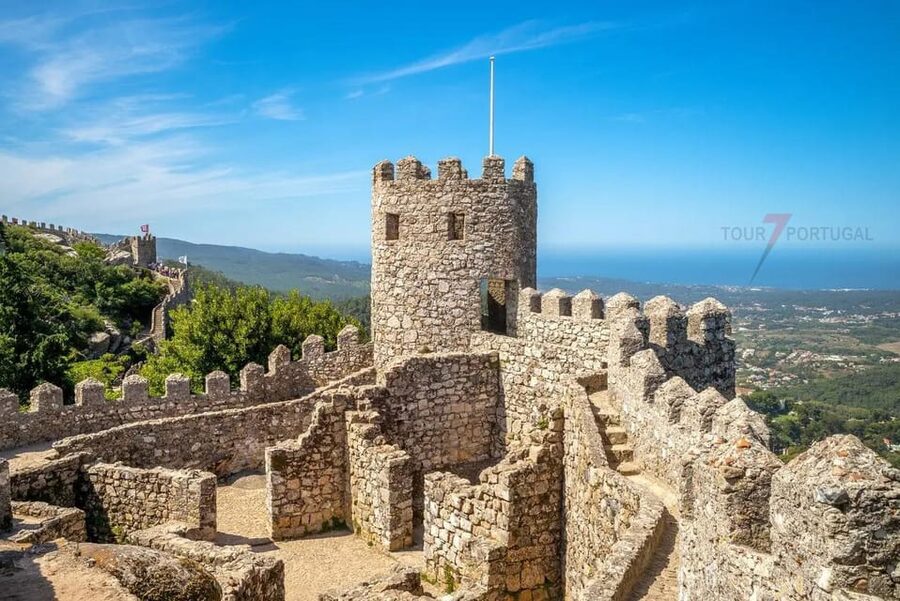Lisbon: Pena Palace, Moorish Castle, Qta. Regaleira & Sintra - Sintra town is for pastries, lunch, and a short pause