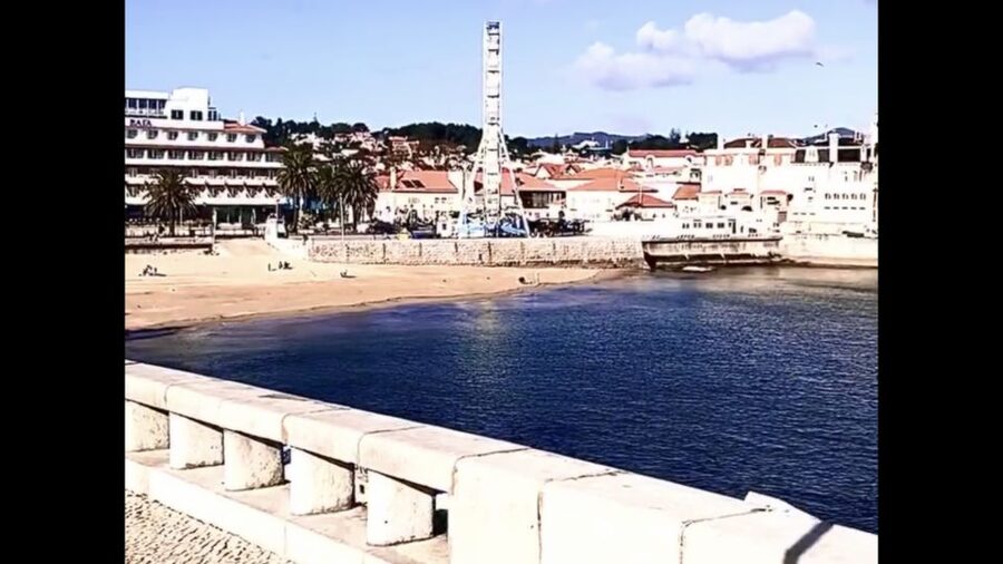 Lisbon: Pena Palace, Sintra, Cascais, and Cabo Roca Day Trip - Ninety minutes in Cascais