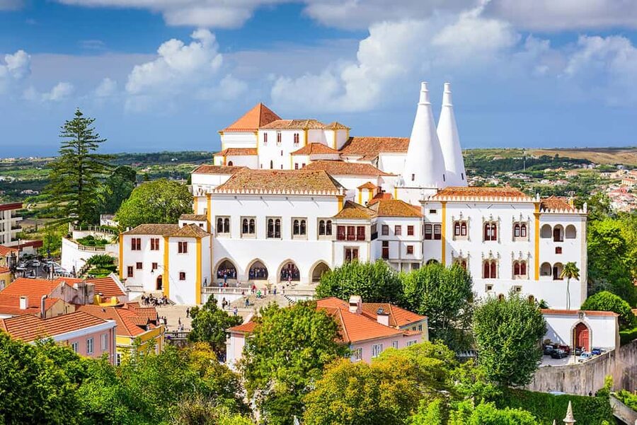 Lisbon: Pena Palace, Sintra, Roca & Cascais by Van - Cascais: two hours by the sea