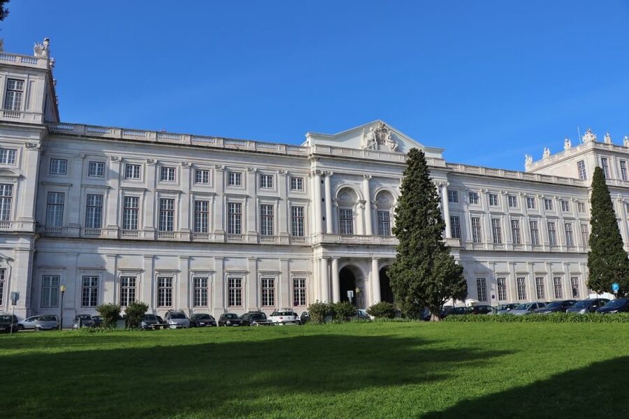 Lisbon: Private Historical Tour to Queluz and Ajuda Palaces - Returning to Lisbon for Ajuda Palace