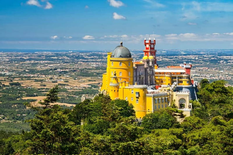 Lisbon: Sintra Cascais & Pena Palace Small Group Tour - Why this Lisbon day trip works