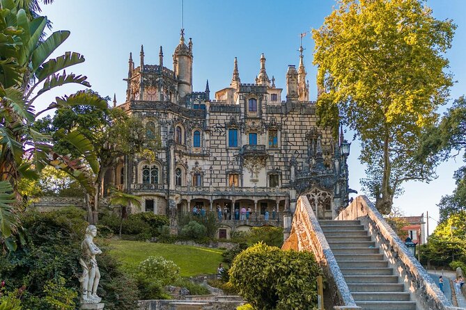 Lisbon: Sintra Half-Day Guided Tour with Pena Palace Tickets - Sintra town, Piriquita, and traditional sweets