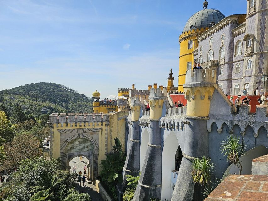 Lisbon: Sintra, Pena Palace, Cabo da Roca & Cascais Day Tour - Key points to know before booking