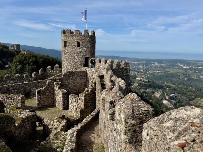 Lisbon: Sintra, Pena Palace, Moorish Castle & Regaleira Tour - Price, inclusions, and the real value