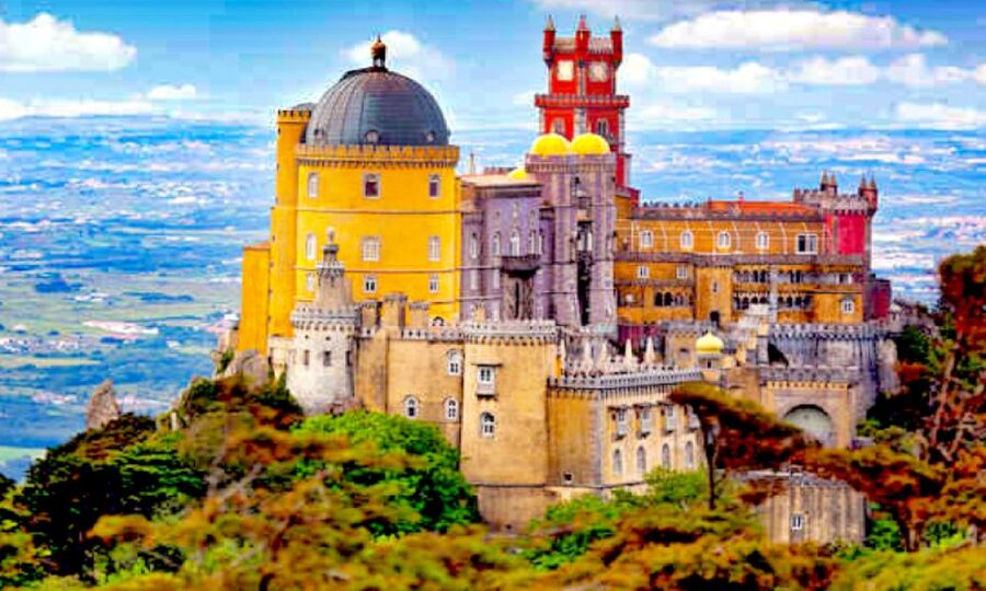Lisbon: Sintra, Pena Palace, Quinta Regaleira, Cascais Tour - Who should book this day trip