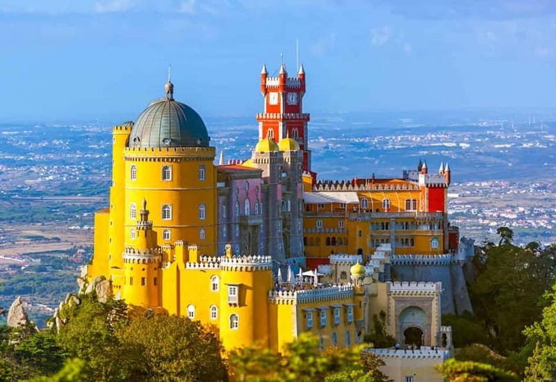 Lisbon: Sintra, Pena Palace, Regaleira & Monserrate Day Trip - Quinta da Regaleira and the famous initiation well