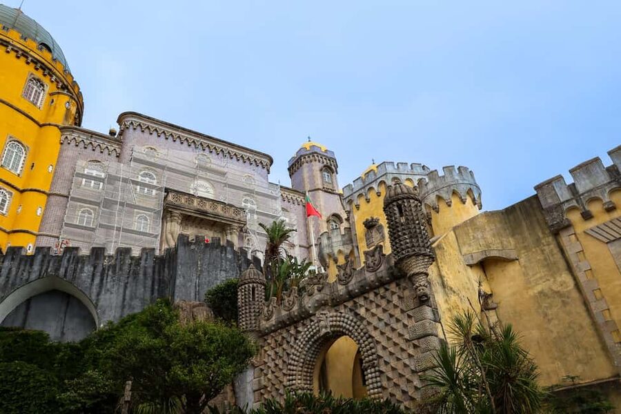 Lisbon: Sintra, Pena Palace & Wine Tasting Small-Group Tour - Is the $93 price fair?