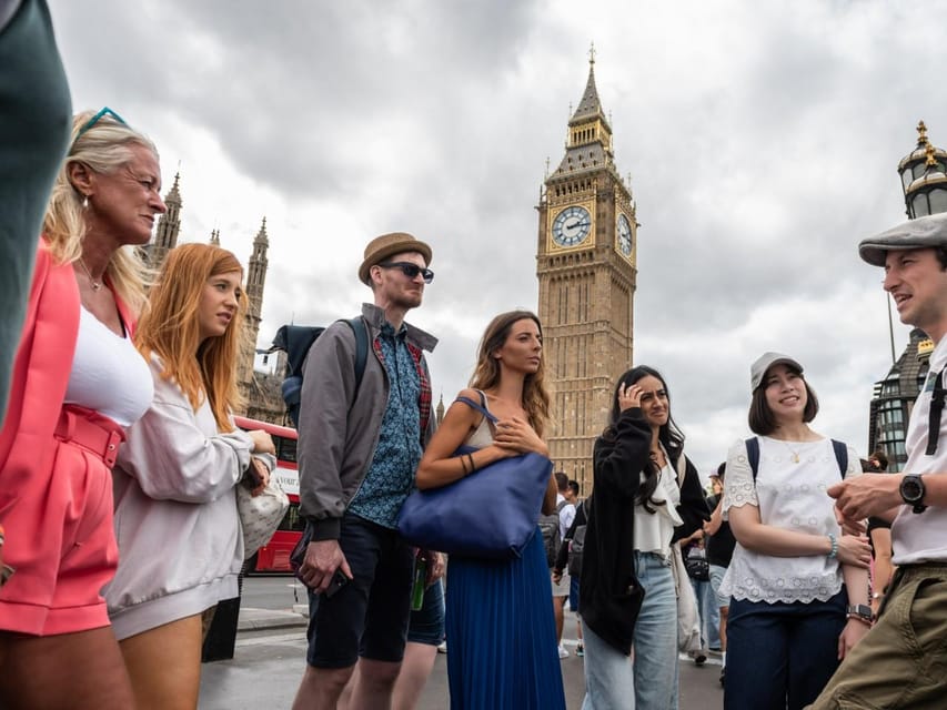 London: Big Ben, Churchill War Rooms & Buck'ham Palace Tour - A smart first look at Westminster