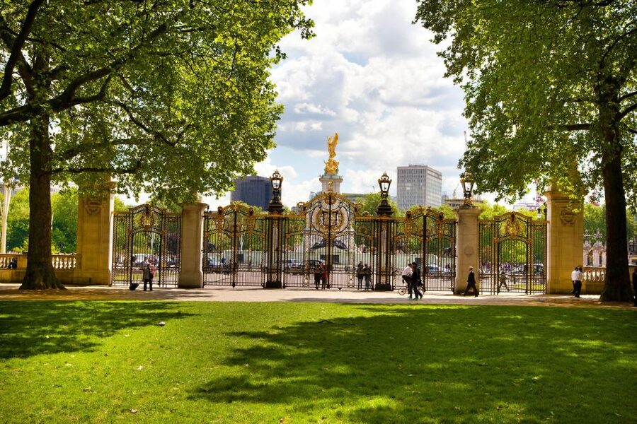 London: Buckingham Palace & Changing of the Guard Experience - Key points to know before booking