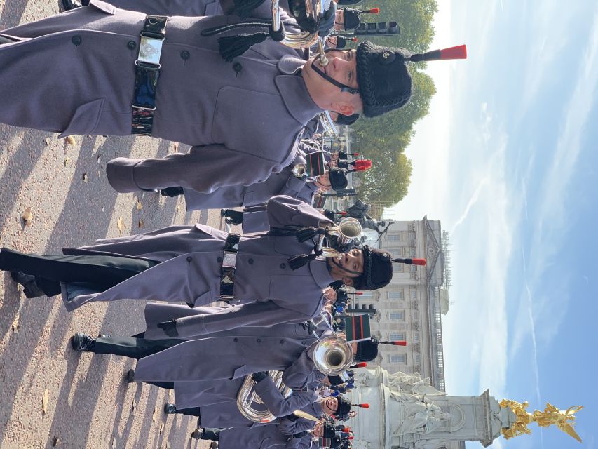 London: Buckingham Palace & Changing of the Guard Experience - Who should book this London experience?