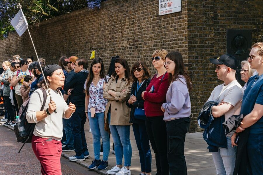 London: Changing of the Guard Tour by Buckingham Palace - Key points to know before you book